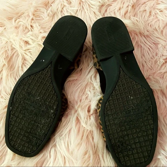 Vintage Leopard Elastic Sandals 🐆 - Picture 4 of 5